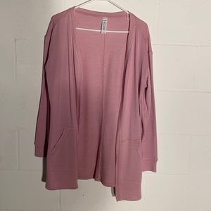 Three Heart Brand duster. Pink VGC  sweatshirt material soft n  Comfy